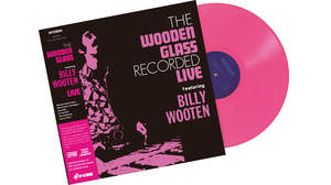 ジャズ・ファンク・アルバムの金字塔、THE WOODEN GLASS featuring BILLY WOOTEN『Live』カラーヴァイナルがシリアルナンバー付でVINYL GOES AROUND限定リリース
