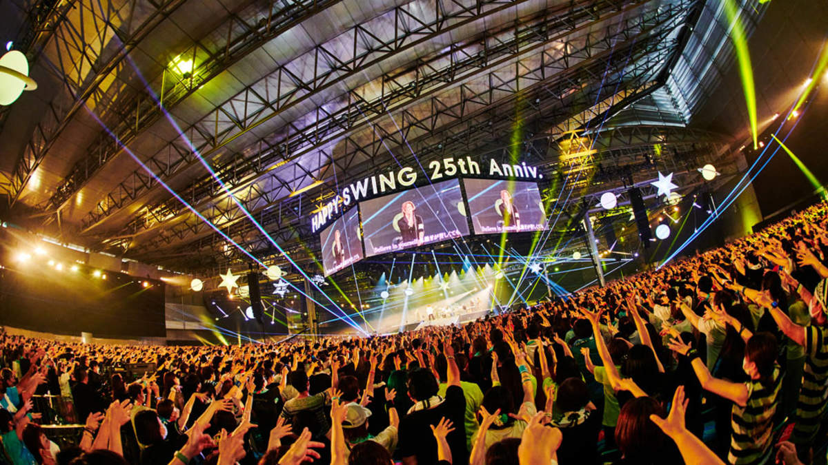 ライブレポート】GLAY、多幸感満ちるFC発足25周年ツアー