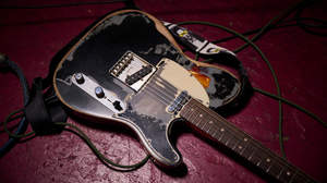 フェンダー、ジョー・ストラマー愛用の伝説のギターを再現した『JOE STRUMMER TELECASTER』発売