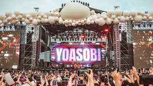 YOASOBI、88rising主催フェスで海外初パフォーマンス