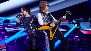 B'z、＜LIVE-GYM 2022 -Highway X-＞ファイナル完全収録の映像作品を6月リリース