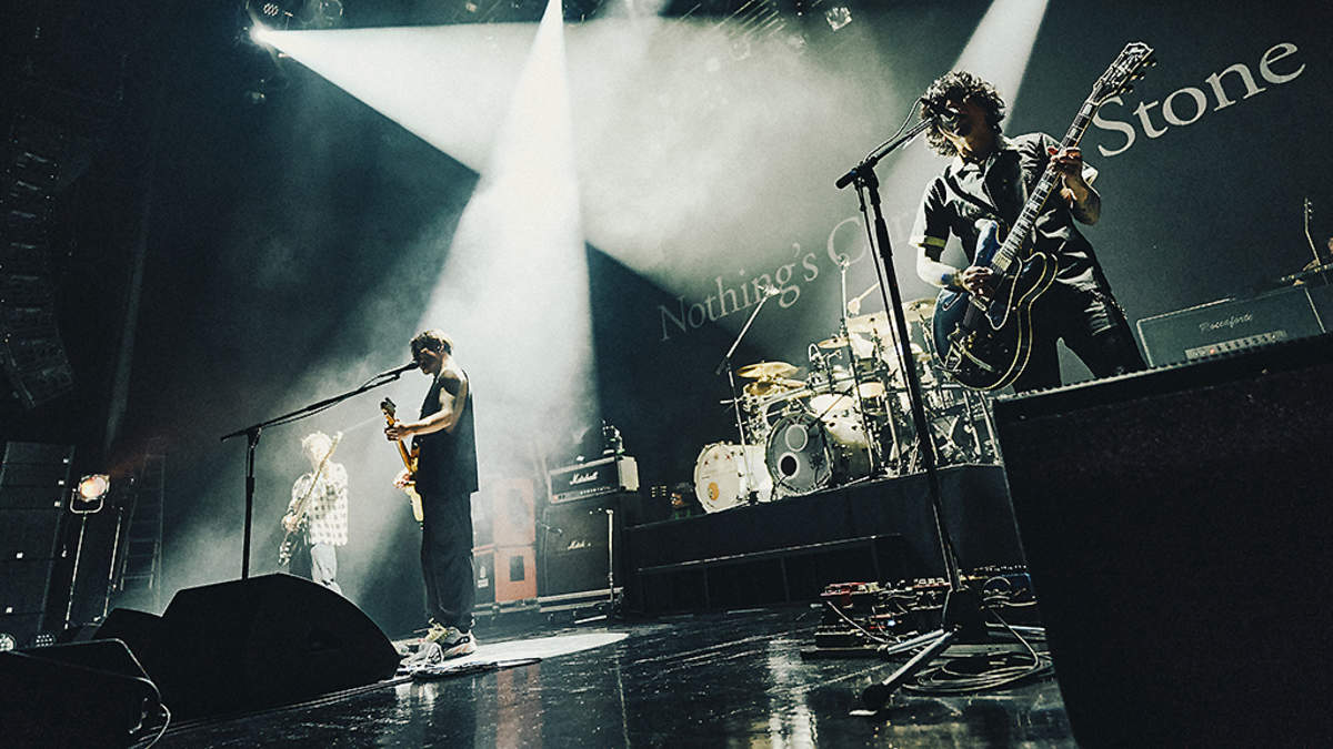 ライブレポート】Nothing's Carved In Stone、MAN WITH A