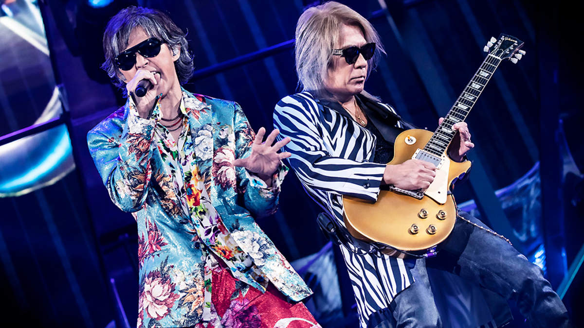 B'z、ライブ映像作品『B'z LIVE-GYM Pleasure 2023 -STARS-』を4月リリース | BARKS