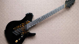 【俺の楽器・私の愛機】1554「ヘッドシェイプ改造したファンフレットギター」