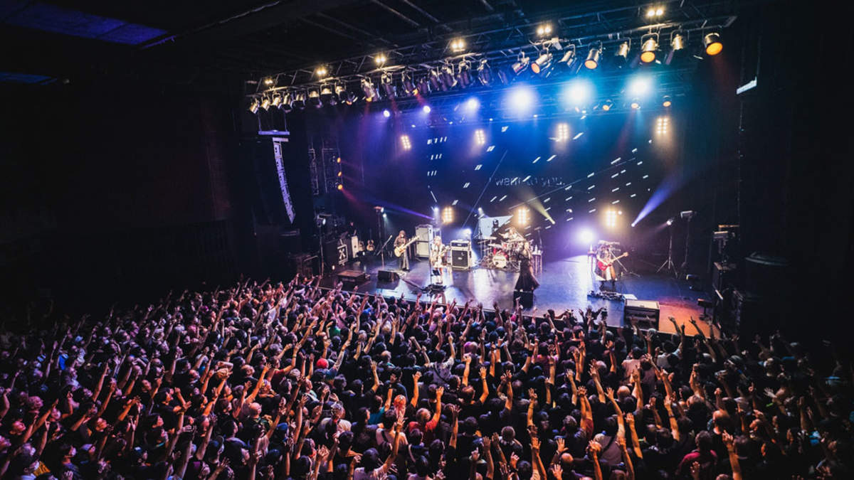 【ライブレポート】BAND-MAID、進化していく“等身大”「今の私たちだからできる」 | BARKS